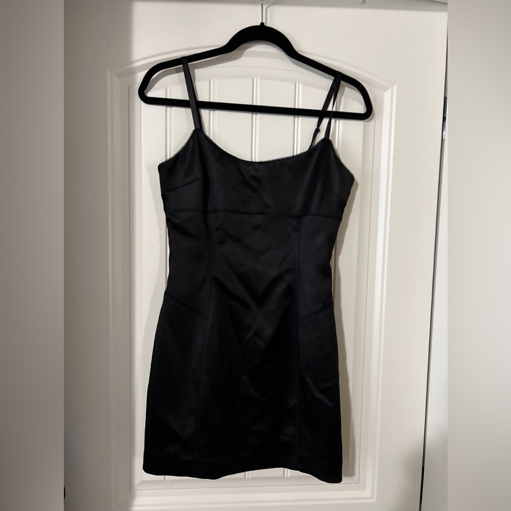 BNWT Ten by Artizia little black dress - size 4